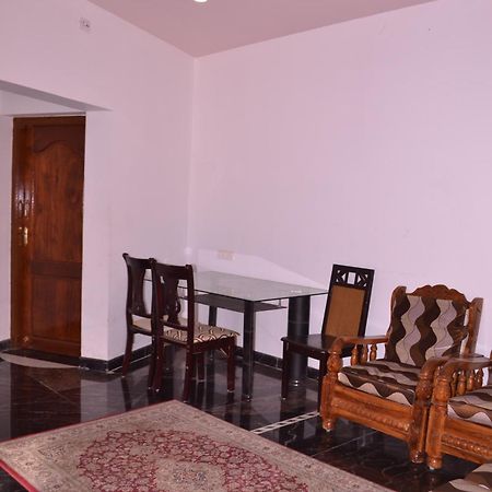 Yuga Guest House Kuttālam Exterior photo