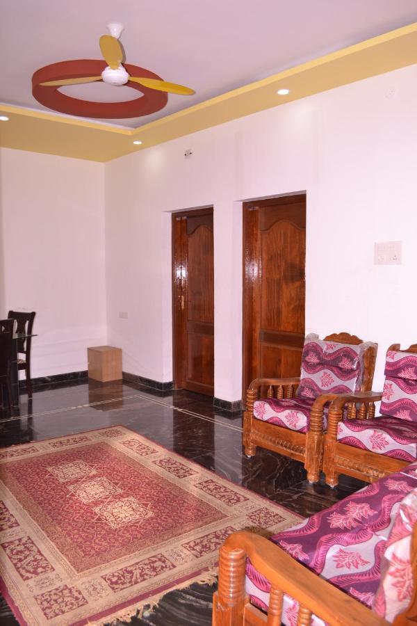 Yuga Guest House Kuttālam Exterior photo