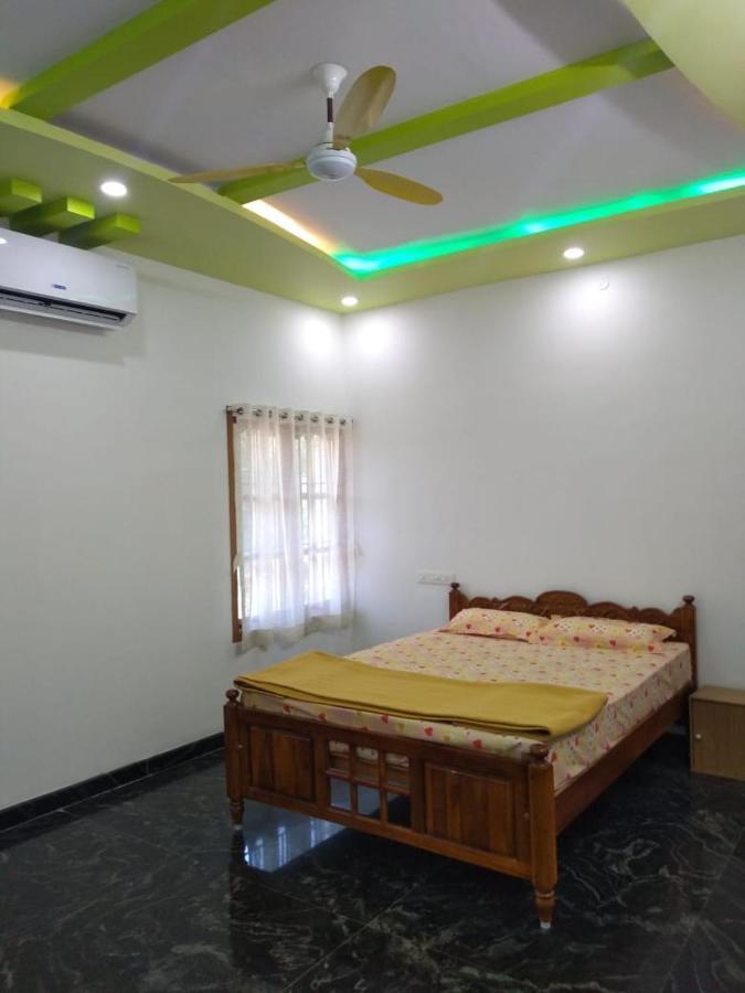 Yuga Guest House Kuttālam Exterior photo