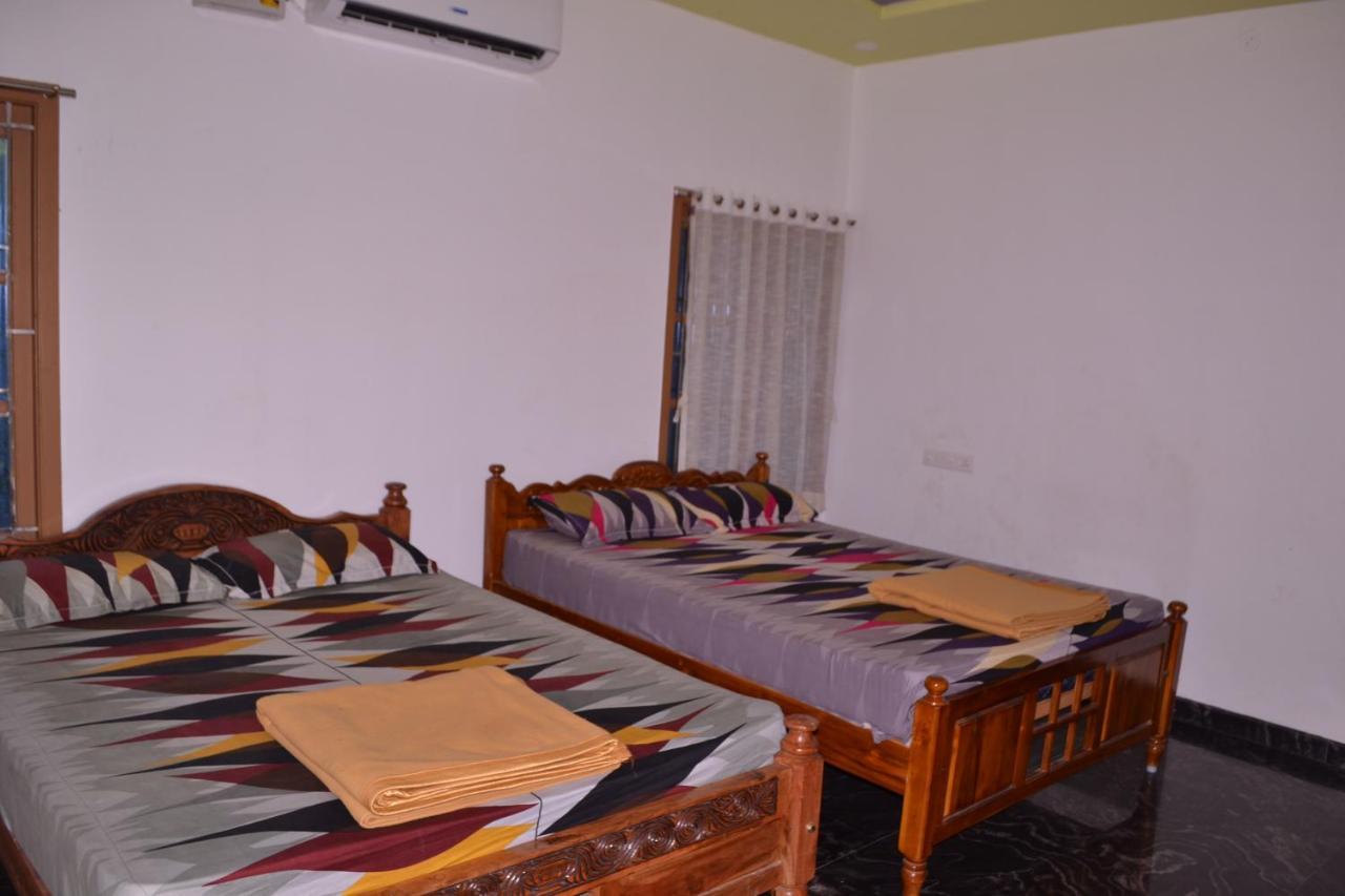 Yuga Guest House Kuttālam Exterior photo